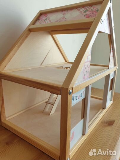 Игрушечный дом и колесо обозрения деревянные