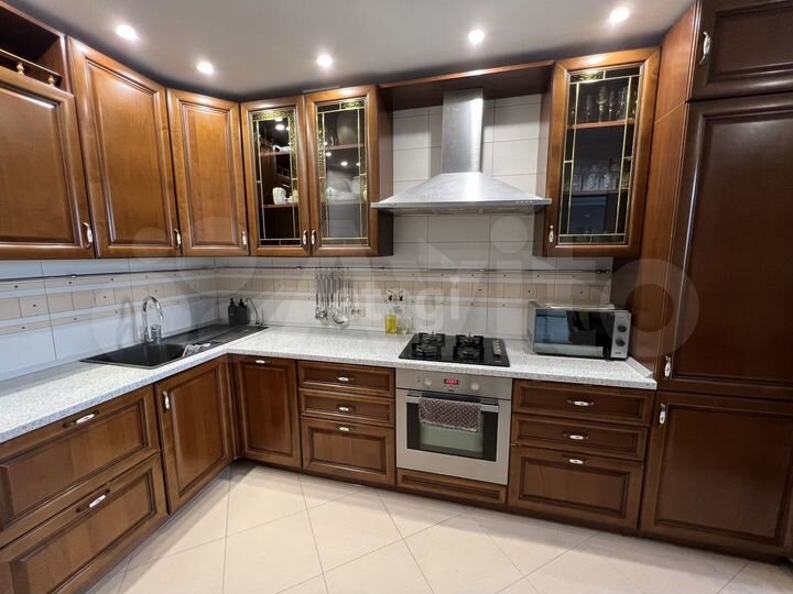 2-к. квартира, 85,4 м², 9/10 эт.