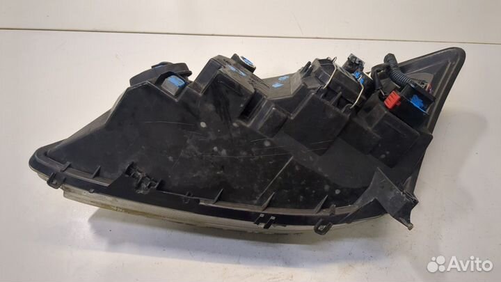 Фара (передняя) Toyota Corolla E12, 2003