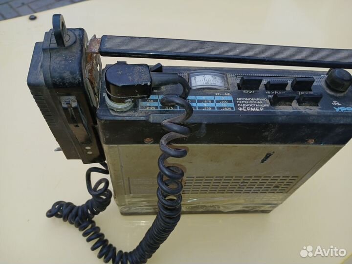 Автомобильная рация 