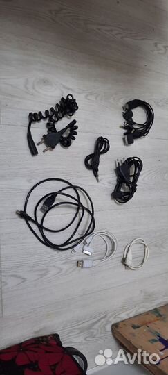Провода и зарядки для гаджетов Usb и сетевые