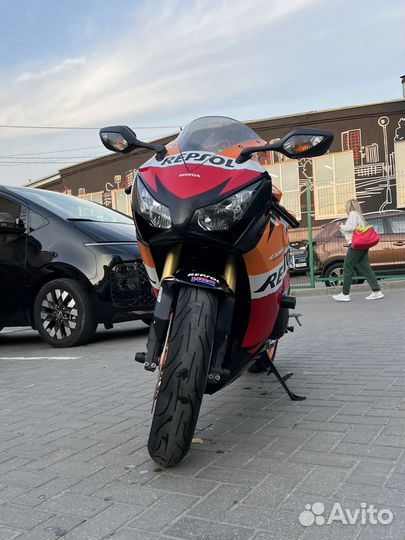 Honda CBR 1000 RR/RA