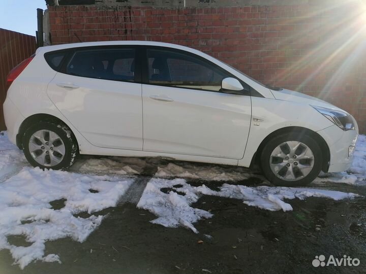 Hyundai Solaris 1.6 AT, 2016, 46 750 км