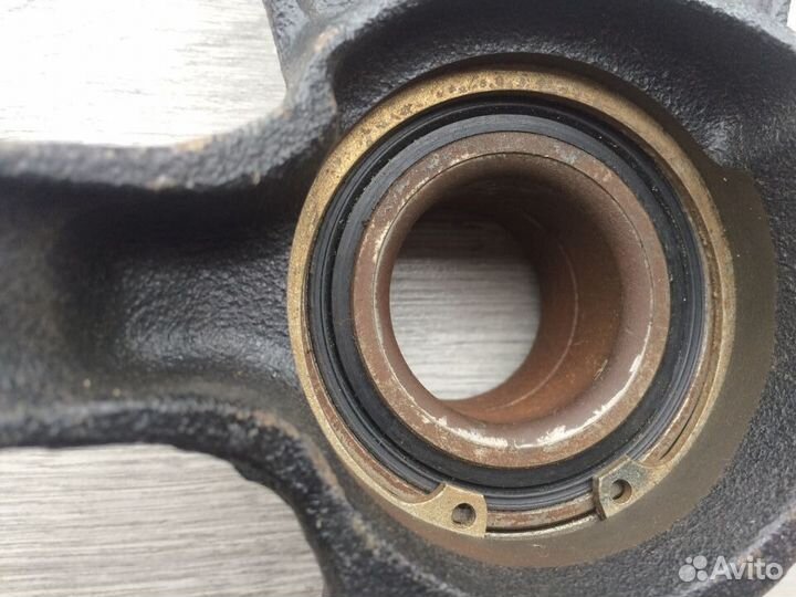 Кулак поворотный Polaris Hawkeye 300 Sportsman 400