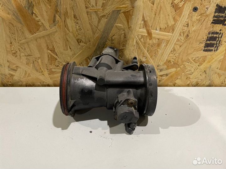 Дроссельная заслонка Renault Logan K7J 2006