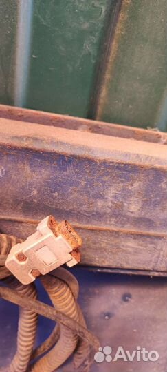 Весы б/у в отличном состоянии 1,5тн