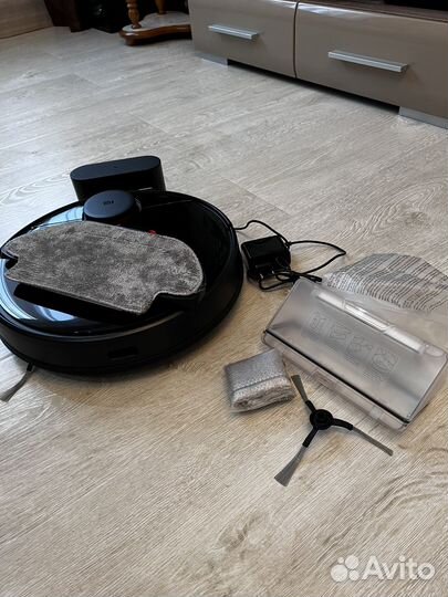 Робот-пылесос Xiaomi Mi Robot Vacuum-Mop P, черный