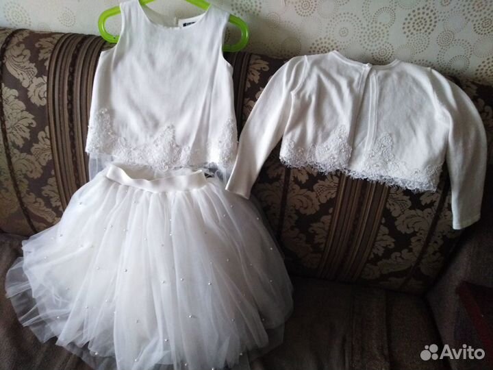 Продам шикарное платье тройку