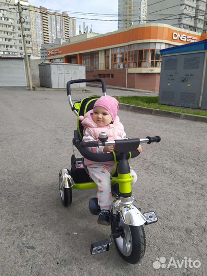 Велосипед с родительской ручкой