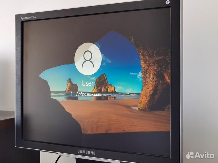 Монитор Samsung SyncMaster 930BF диагональ 19