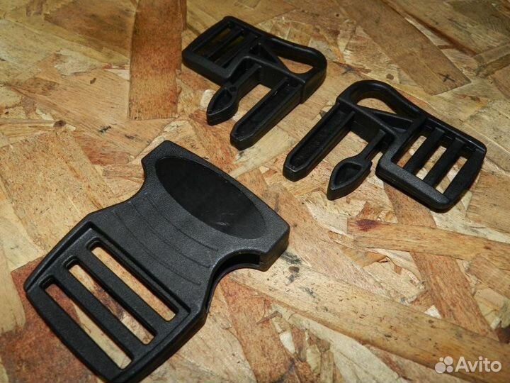 Фастексы для пятиточечных ремней безопасности