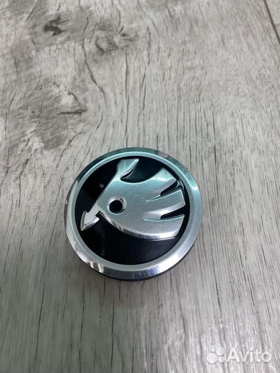 Оригинaльные колпачки Skoda