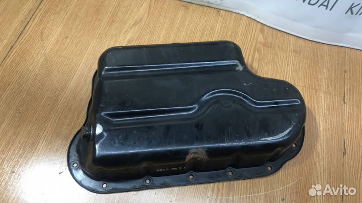 Масляный поддон Hyundai Genesis 215102C000