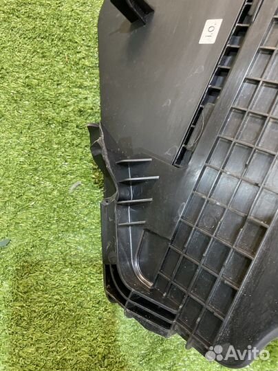 Корпус воздушного фильтра BMW X5 F15