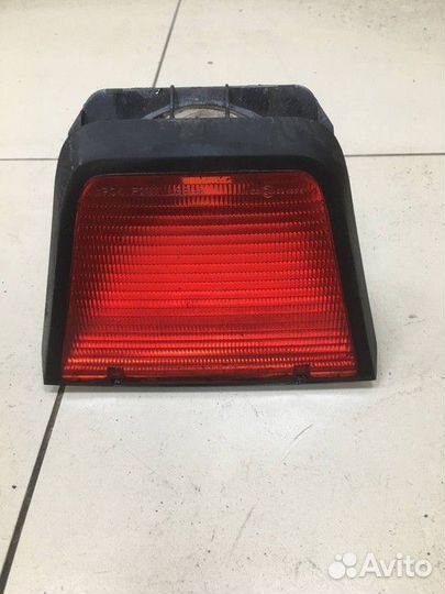 Фонарь задний стоп сигнал Renault Logan