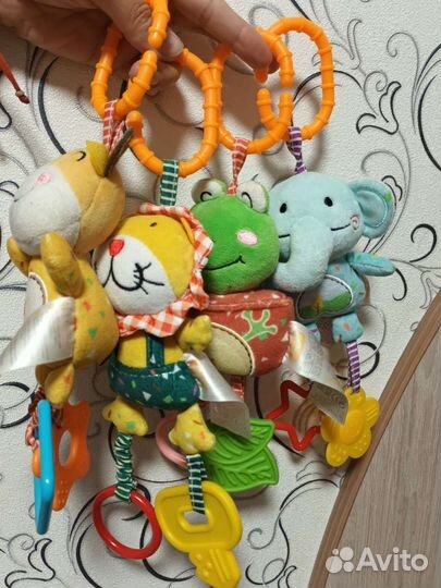 Погремушки-игрушки набор на коляску,кроватку