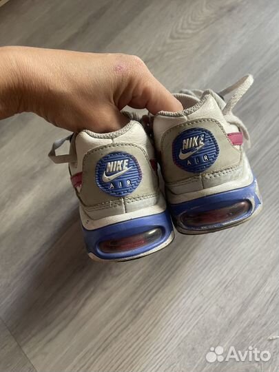 Кроссовки Nike Air