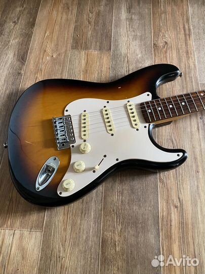 Электрогитара Fender Squier stratocaster