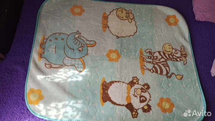 Детское одеяло в кроватку