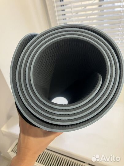 Коврик для йоги и фитнеса mela