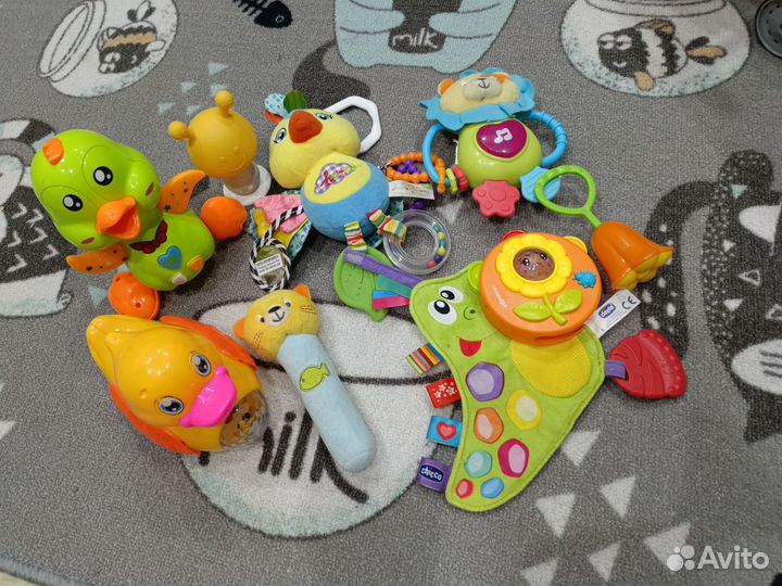 Игрушка пакетом