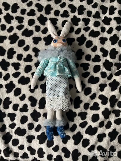 Заяц кукла