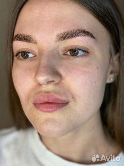 Мастер бровист