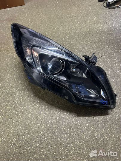 Opel zafira xenon фара