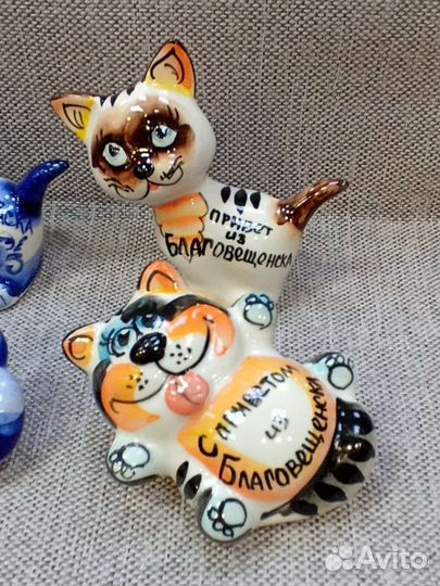 Сувениры фигурки