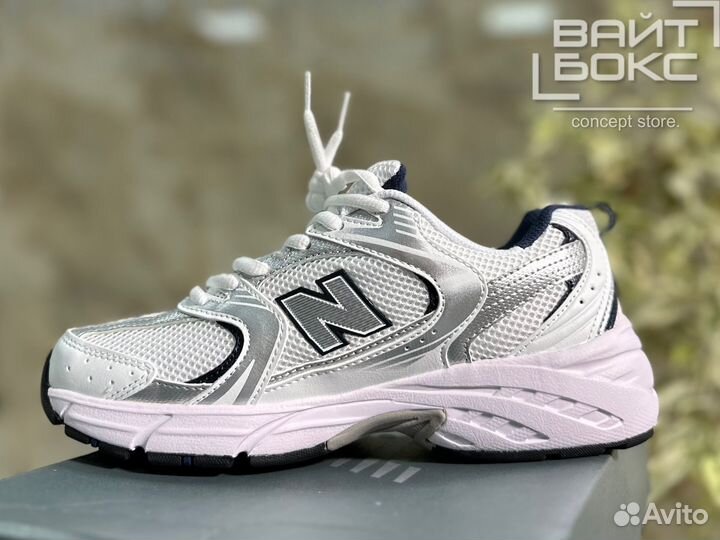 New Balance NB 530 White Silver Navy