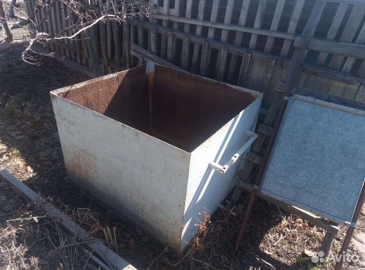 Бак под воду заварен
