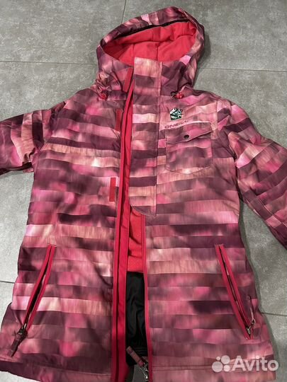 Куртка горнолыжная