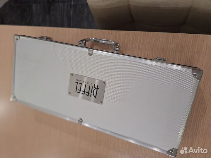 Набор для барбекю в кейсе новый