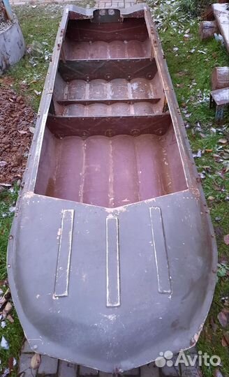 Лодка алюминиевая