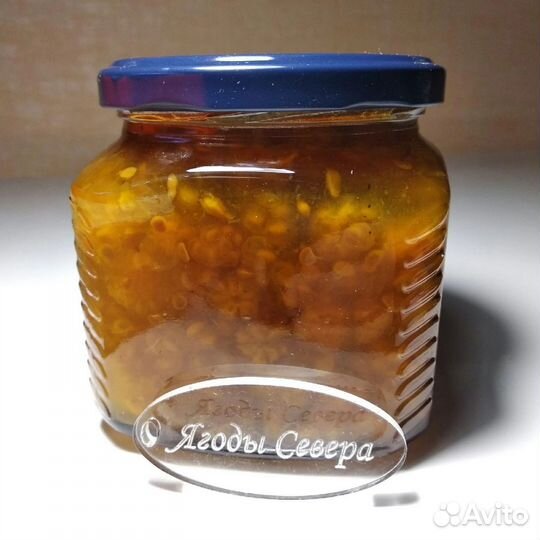 Свежая клюква, варенье из брусники, черники