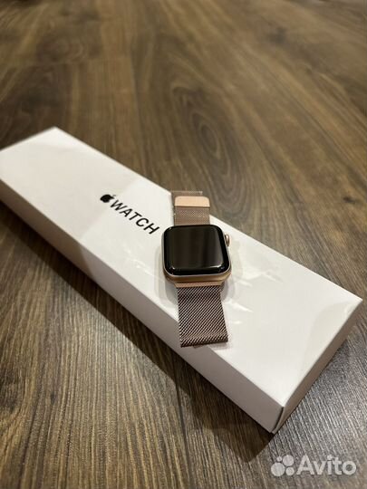 Продам IWatch SE 44 мм