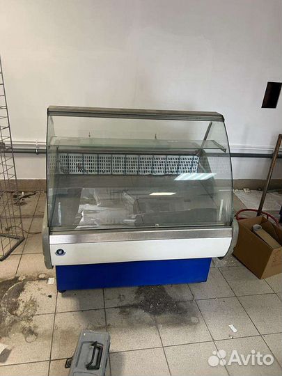 Холодильник витрина бу