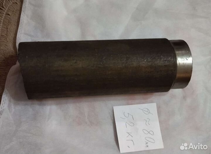 Титановый слиток