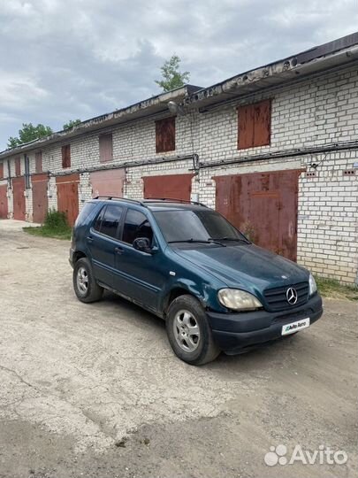 Mercedes-Benz M-класс 3.2 AT, 1998, 300 000 км