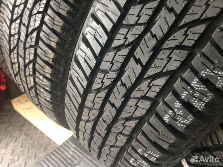 Yokohama Geolandar A/T G015 265/70 R16