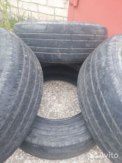 Bridgestone Ecopia EP850 245/65 R17 111H