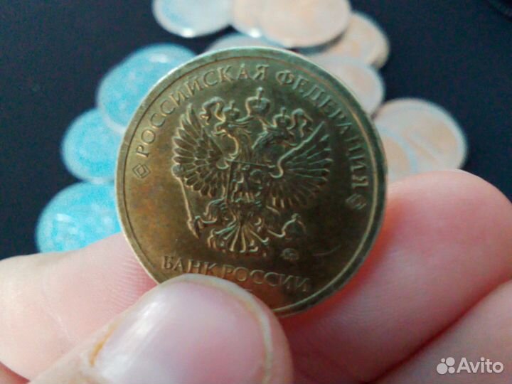 Королевские монеты