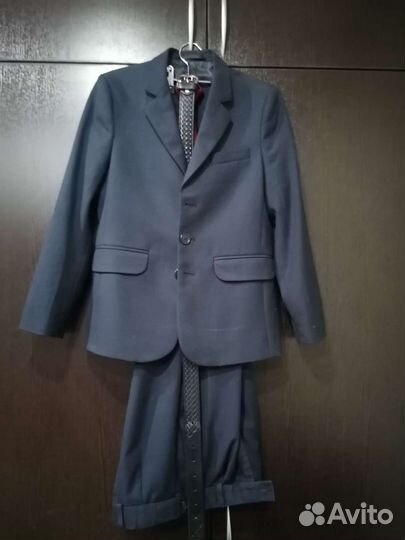 Школьный костюм