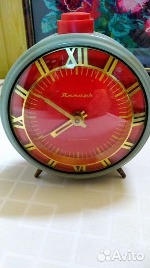 Часы будильник СССР