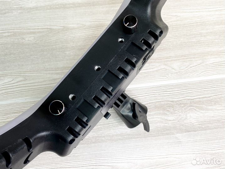 Кольцевая лампа 36 см RL14 со штативом