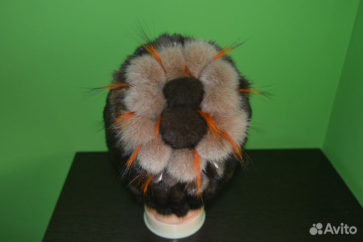 Меховая шапка