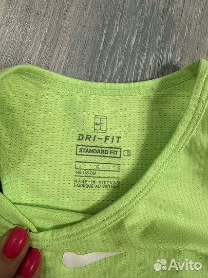 Теннисная одежда nike