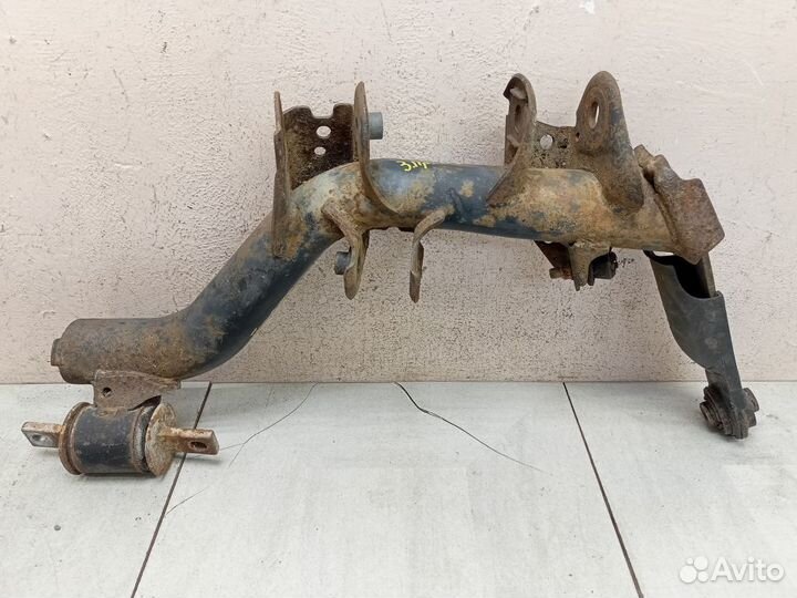 Рычаг задний правый Хонда