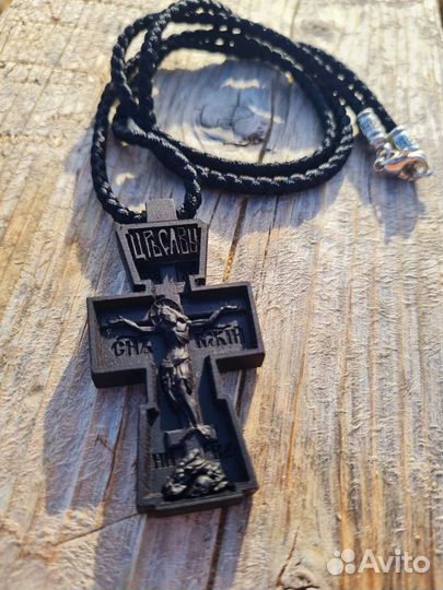 Крест нательный мужской