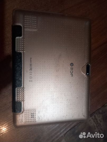 Планшет на Android,8 яд.,экран 10,1дюйма,32гб